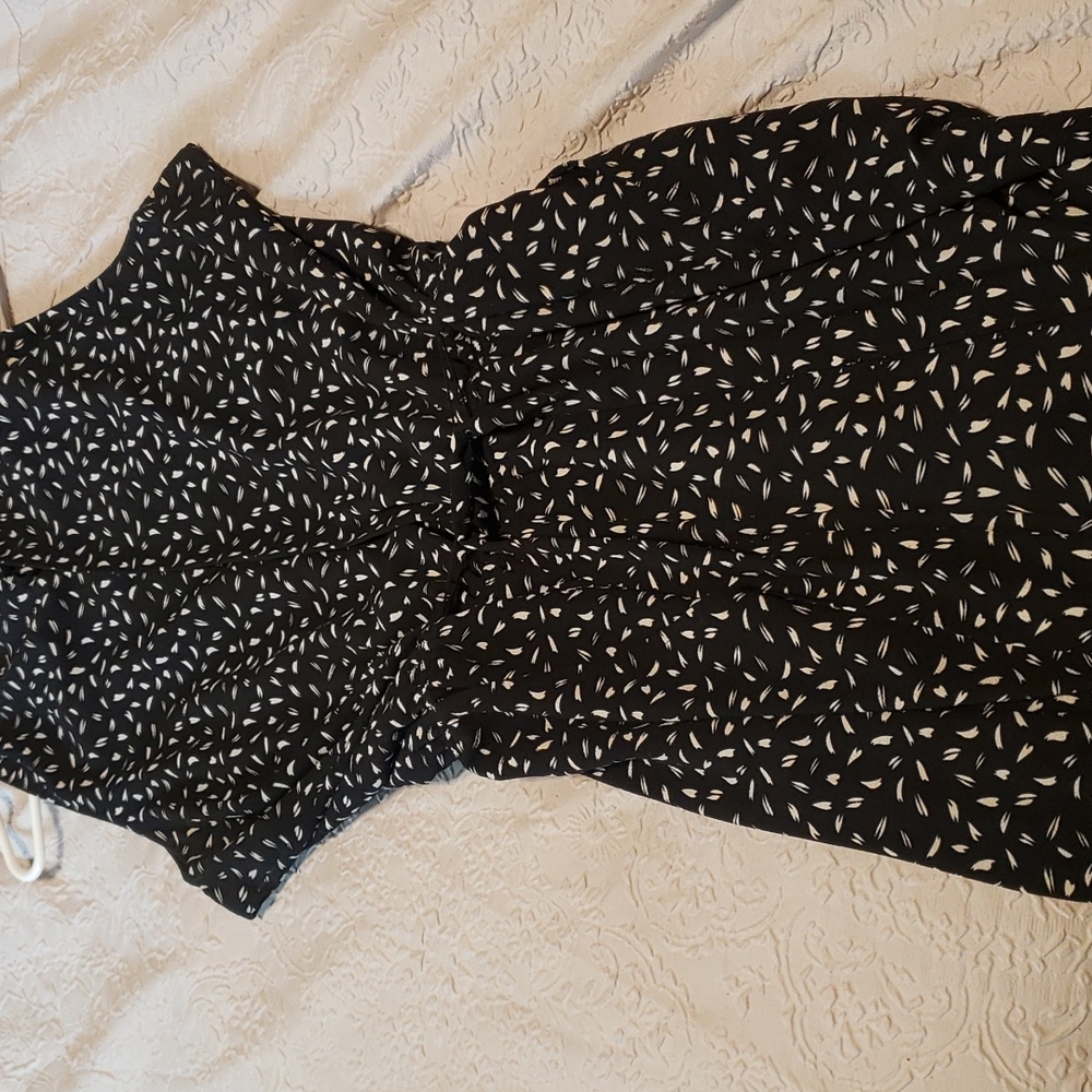 Jumpsuit - Picture 5 of 7